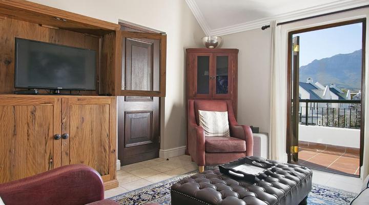 Winelands Golf Lodges 12 by HostAgents