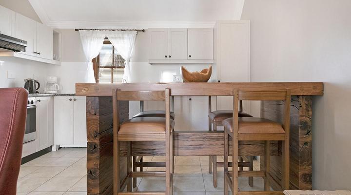 Winelands Golf Lodges 12 by HostAgents