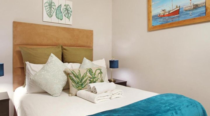 Lagoon Beach 219