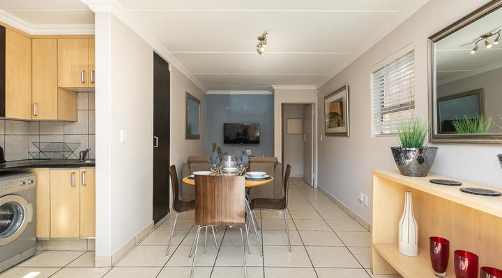 RAD STAYS - 60 Westpoint 89 Grayston