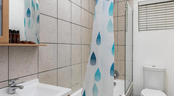 RAD STAYS - 60 Westpoint 89 Grayston