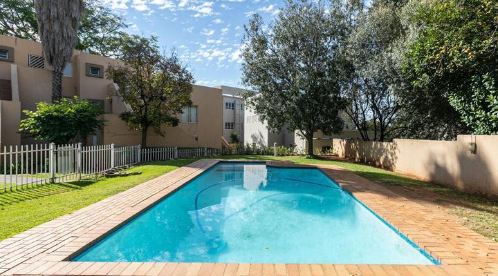 RAD STAYS - 60 Westpoint 89 Grayston