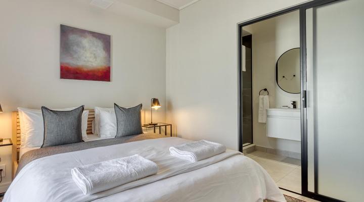 UniqueStay Paardevlei Square 2 Bedroom Apartment