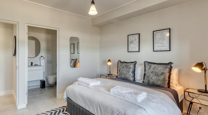 UniqueStay Paardevlei Square 2 Bedroom Apartment