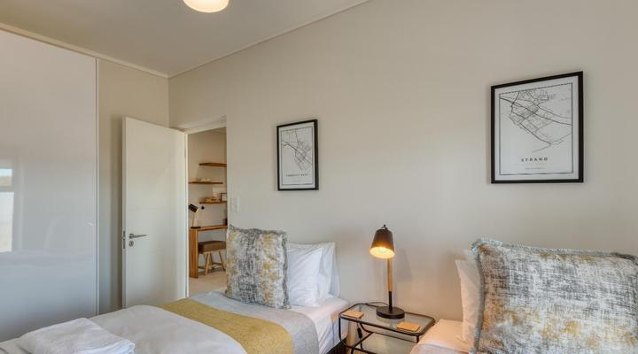 UniqueStay Paardevlei Square 2 Bedroom Apartment