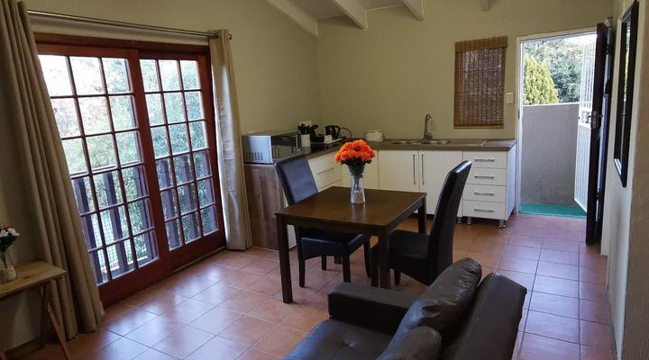 Paulshof Guesthouse - 15 Hluhluwe Road paulshof