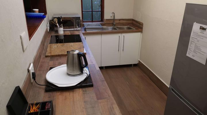 Paulshof Guesthouse - 15 Hluhluwe Road paulshof