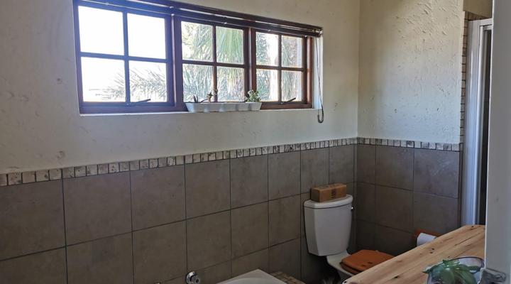 Paulshof Guesthouse - 15 Hluhluwe Road paulshof