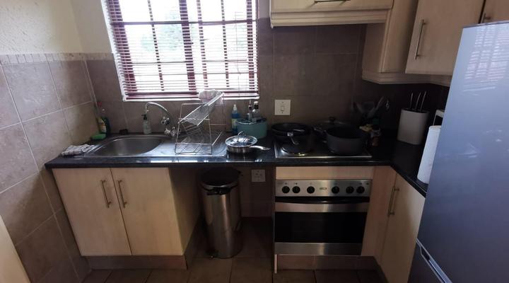 Paulshof Guesthouse - 15 Hluhluwe Road paulshof