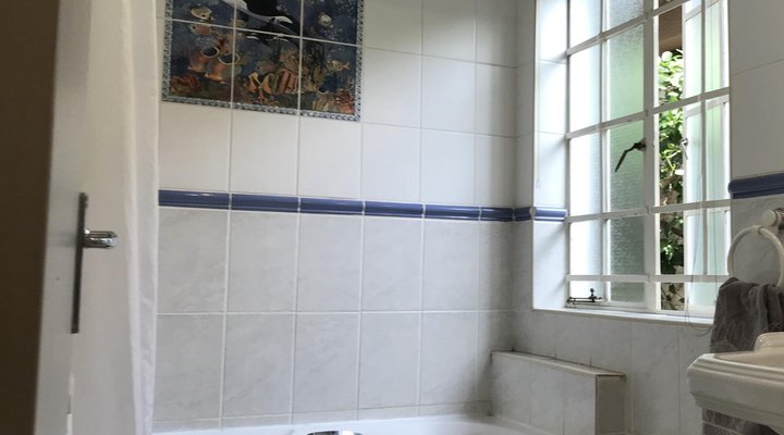 Darrenwood Guesthouse 