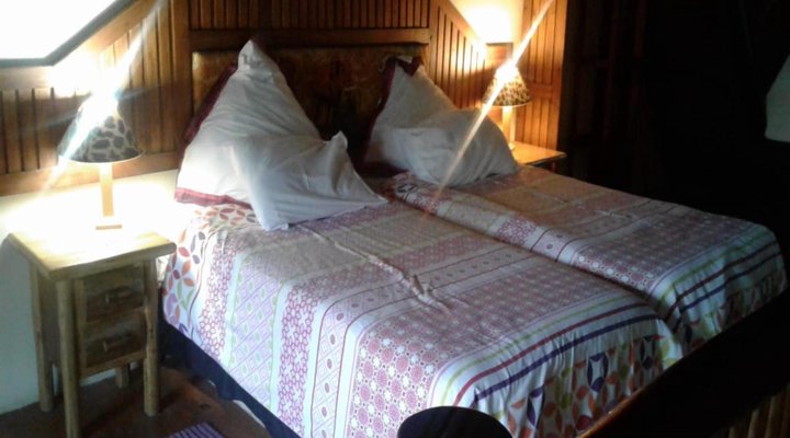 Umfolozi River Lodge and Bird Park