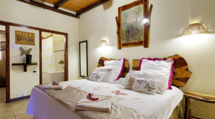 Umfolozi River Lodge and Bird Park