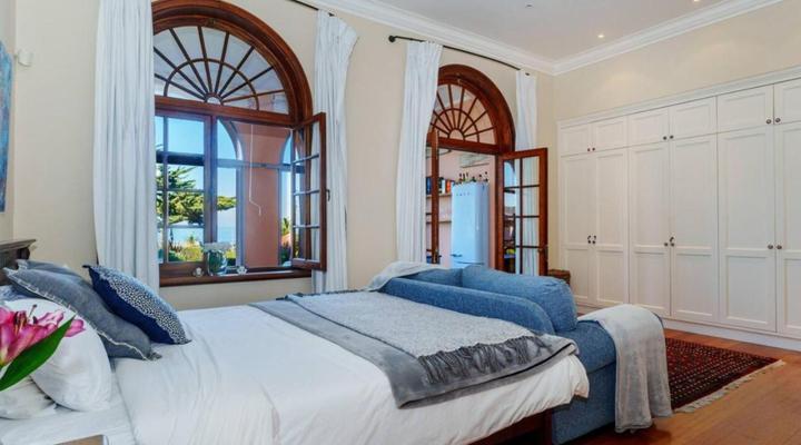 Majestic Village Apartments