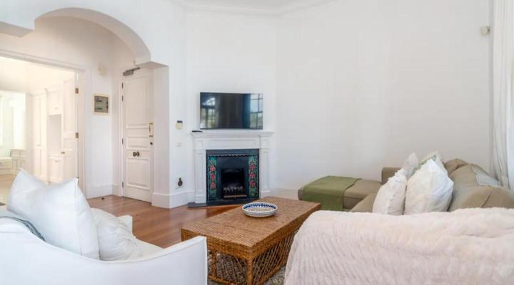 Majestic Village Apartments