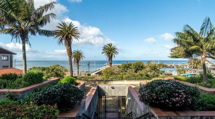 Majestic Village Apartments