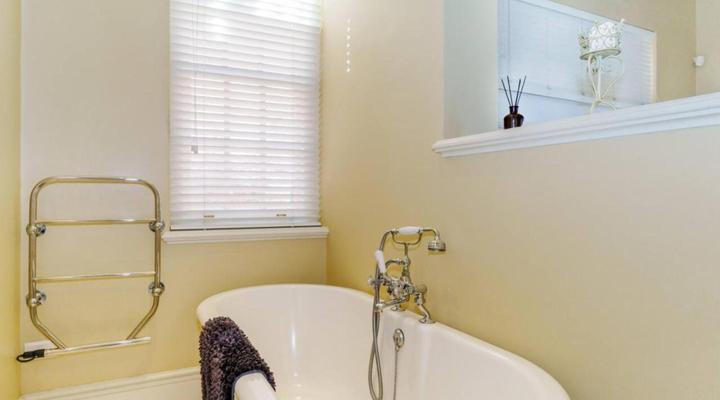 Majestic Village Apartments