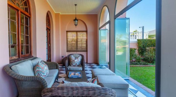 Majestic Village Apartments