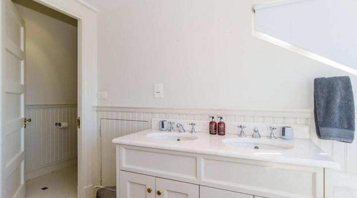 Majestic Village Apartments