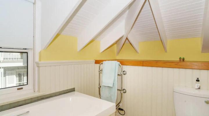 Majestic Village Apartments