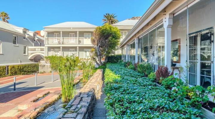 Majestic Village Apartments