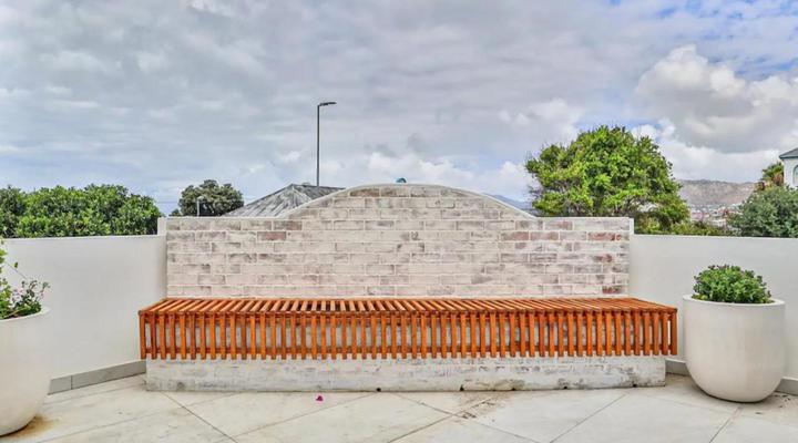 Majestic Village Apartments