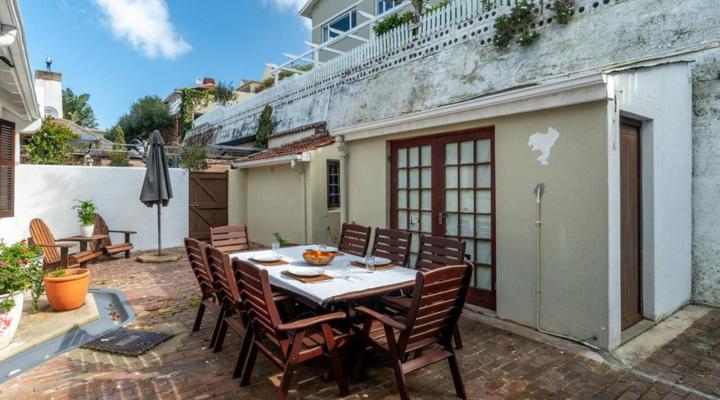 Majestic Village Apartments