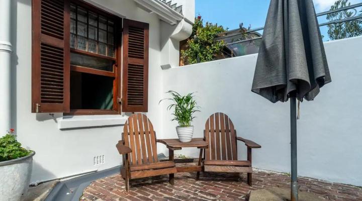 Majestic Village Apartments