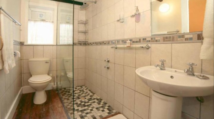 Outeniqua Travel Lodge