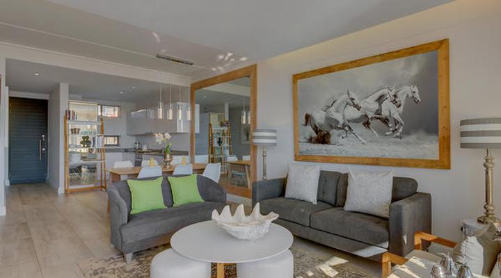 UniqueStay Paardevlei Square 2 Bedroom Apartment