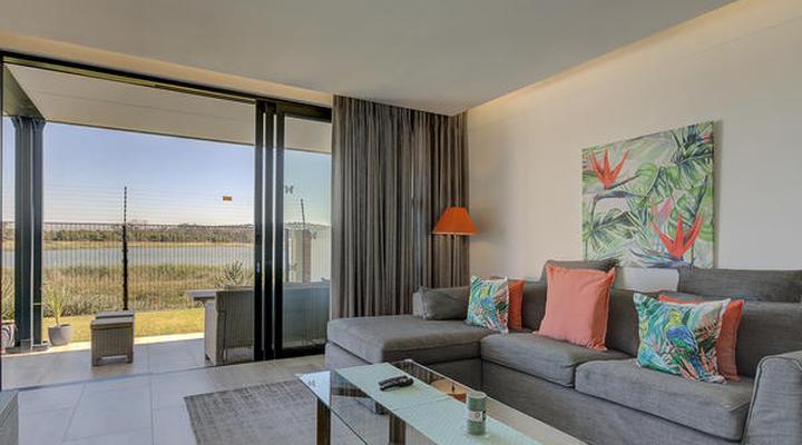 UniqueStay Paardevlei Square 2 Bedroom Apartment