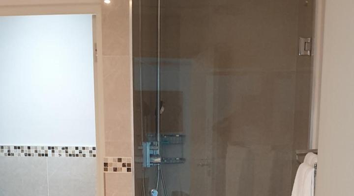 Lagoon Shoreline Penthouse