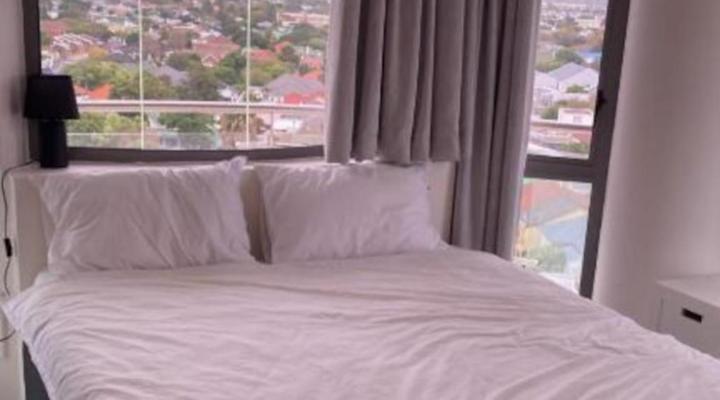 Hibernian Towers 10.02