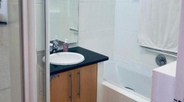 Hibernian Towers 10.02