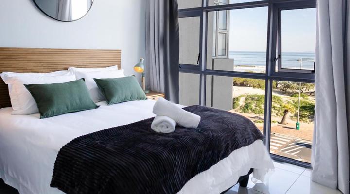 St Tropez Beachfront 306