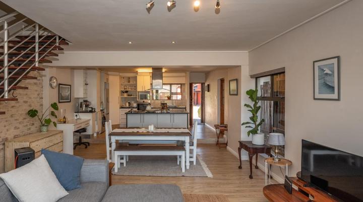 EC Travel Desk Pty Ltd