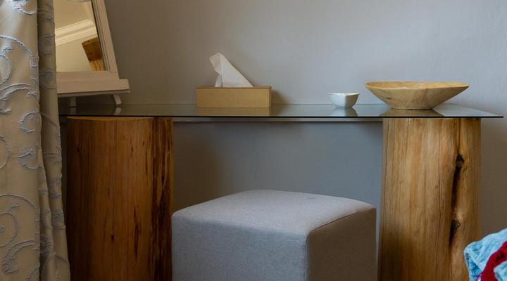 Treehouse on Maple B&B