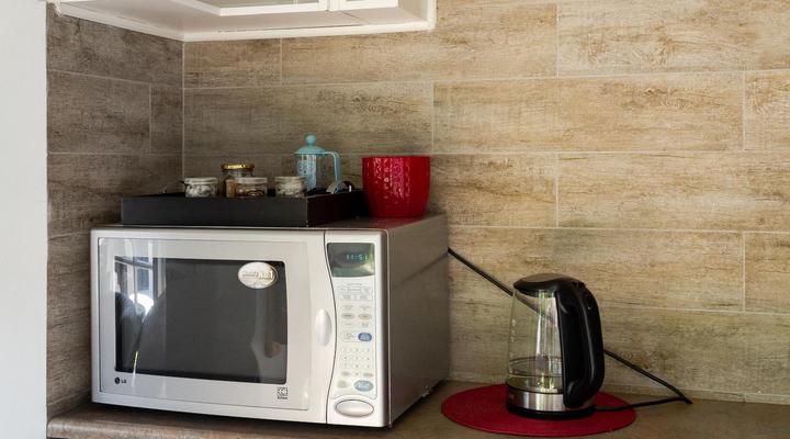 Treehouse on Maple B&B