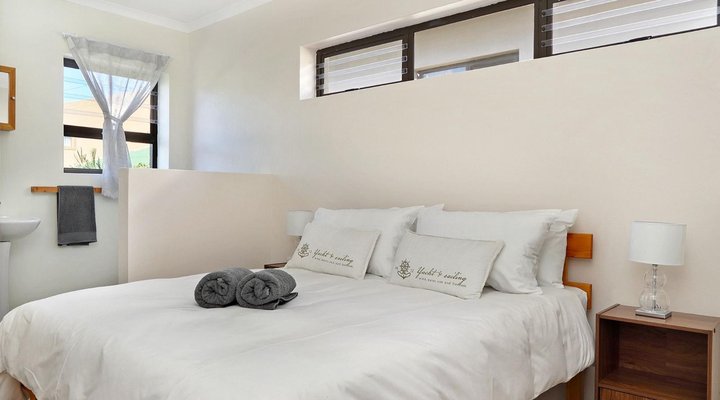 The Beach Cottage Betty's Bay 