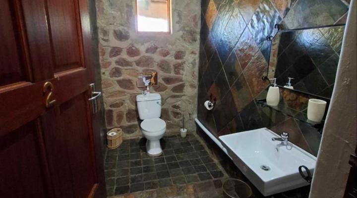 Rocking Giraffe Bush Lodge