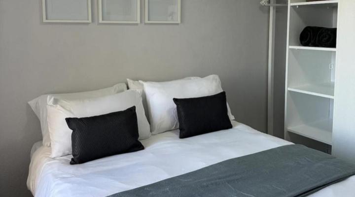 Ocean Whisper Unit 79