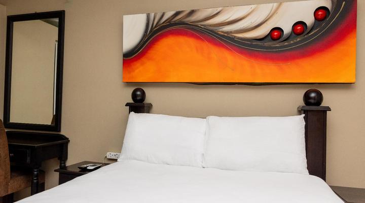 Ikhutse Manor Guest House