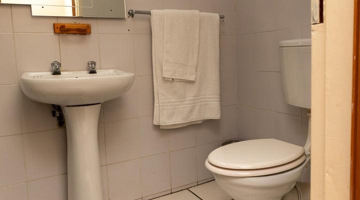 Ikhutse Manor Guest House