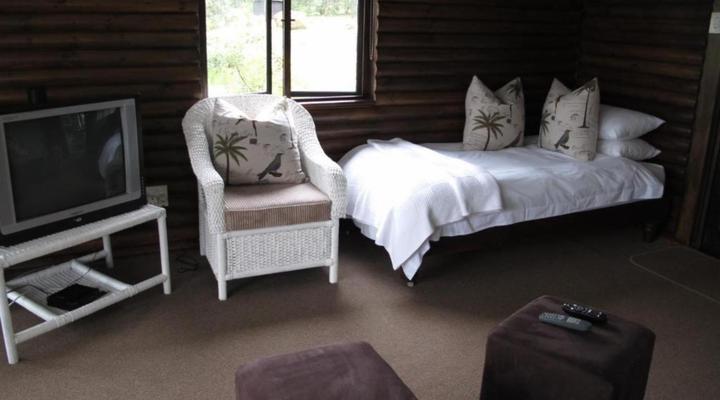 Midlands Forest Lodge