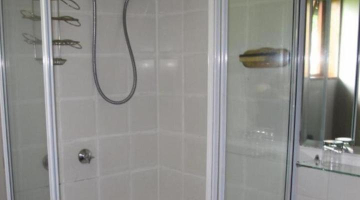 Midlands Forest Lodge