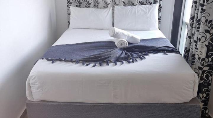 The Waves of the Ocean