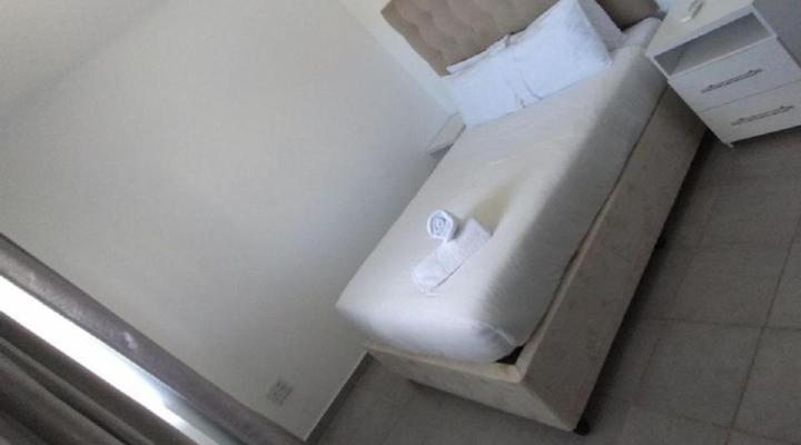 The Waves of the Ocean