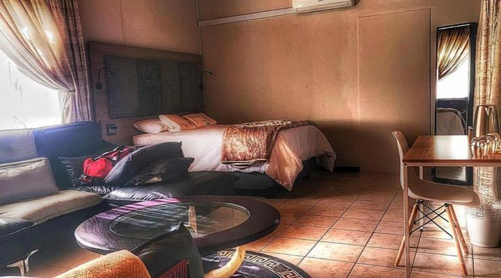 Kololo at 399 Guesthouse & Conference