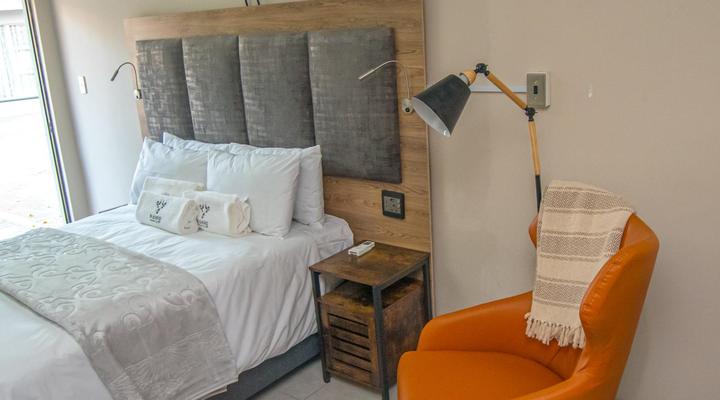 Kololo at 399 Guesthouse & Conference