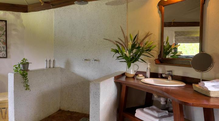 Ololo Safari Lodge & Farm