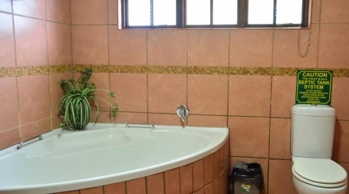 Dumehlezi Self Catering